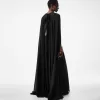 ROBE DE SOIRÉE AVEC DÉCOLLETÉ EN TROU DE SERRURE ET MANCHES LONGUES CAPE